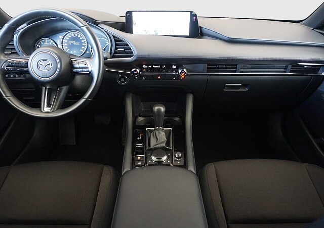 Mazda 3 - Kolor Platinum Quartz, zdjęcie 9