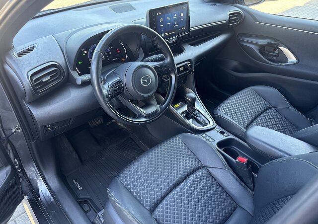 Mazda 2 - Kolor Lead Grey, zdjęcie 6
