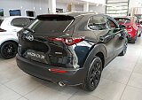 Mazda CX-30 - Kolor Jet Black, zdjęcie 10