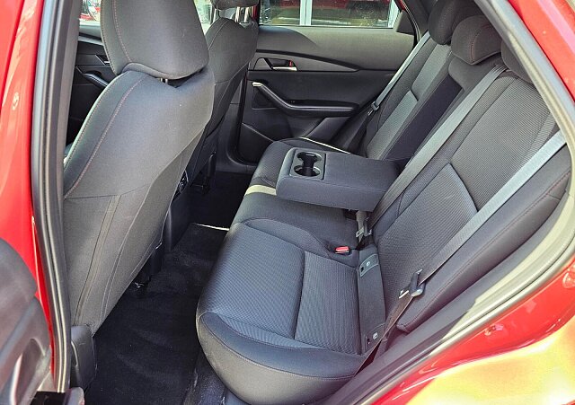 Mazda CX-30 - Kolor Czerwony, zdjęcie 15