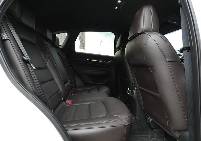 Mazda CX-5 - Kolor Snowflake White Pearl, zdjęcie 8