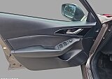 Mazda 3 - Kolor Titanium Flash, zdjęcie 10