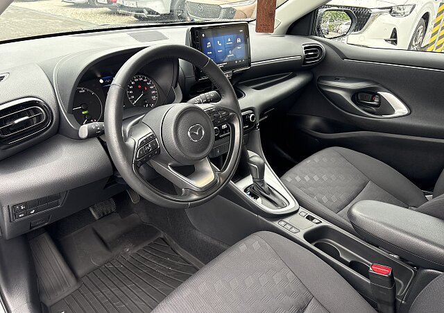 Mazda 2 - Kolor Stormy Silver, zdjęcie 5