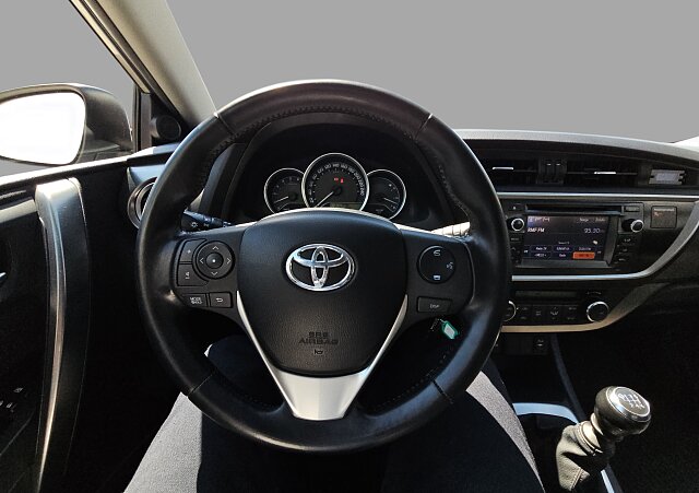 Toyota Auris - Kolor Srebrny, zdjęcie 11