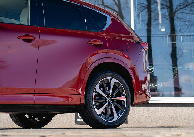 Mazda CX-60 - Kolor Soul Red Crystal, zdjęcie 10