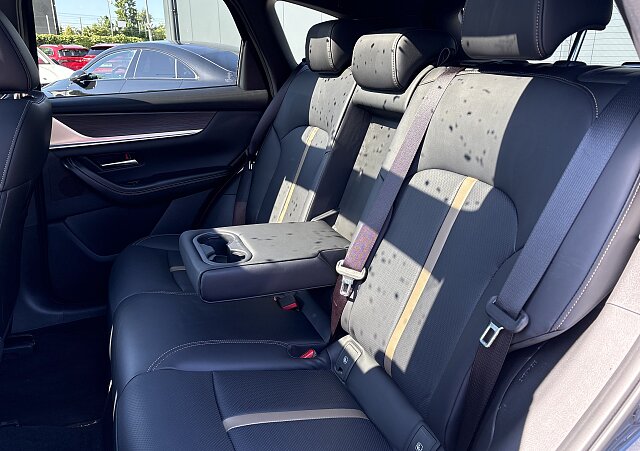 Mazda CX-60 - Kolor Machine Gray, zdjęcie 19