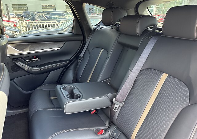 Mazda CX-60 - Kolor Soul Red Crystal, zdjęcie 22