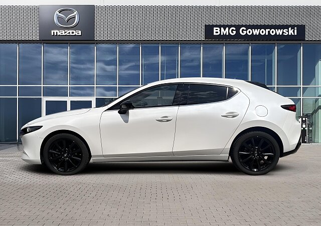 Mazda 3 - Kolor Snowflake White Pearl, zdjęcie 2