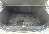 Mazda 3 - Kolor Snowflake White Pearl, zdjęcie 21