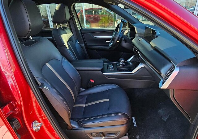 Mazda CX-60 - Kolor Czerwony, zdjęcie 17