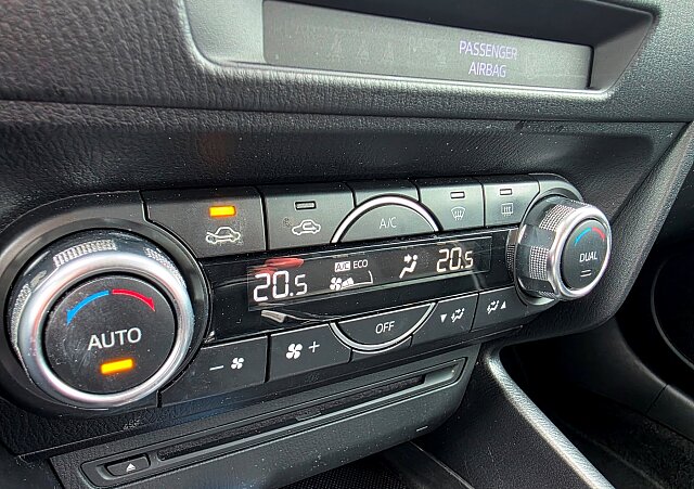 Mazda 3 - Kolor Soul Red, zdjęcie 11