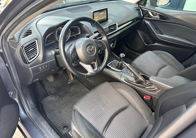 Mazda 3 - Kolor Szary, zdjęcie 11