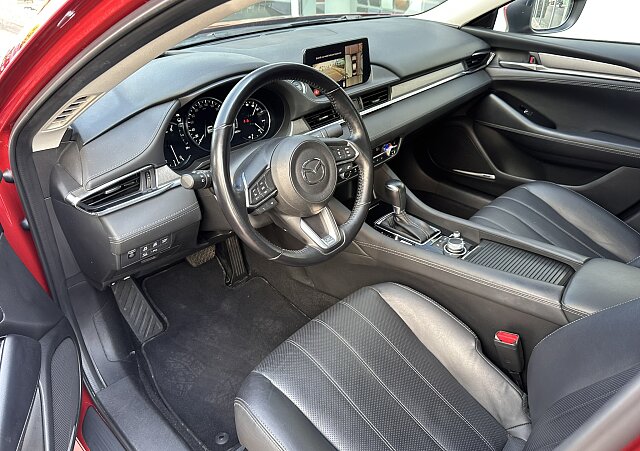 Mazda 6 - Kolor Czerwony, zdjęcie 12