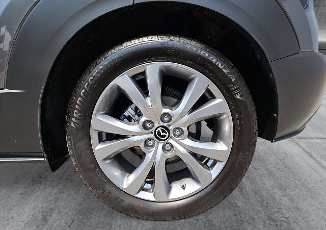 Mazda CX-30 - Kolor Machine Gray, zdjęcie 10