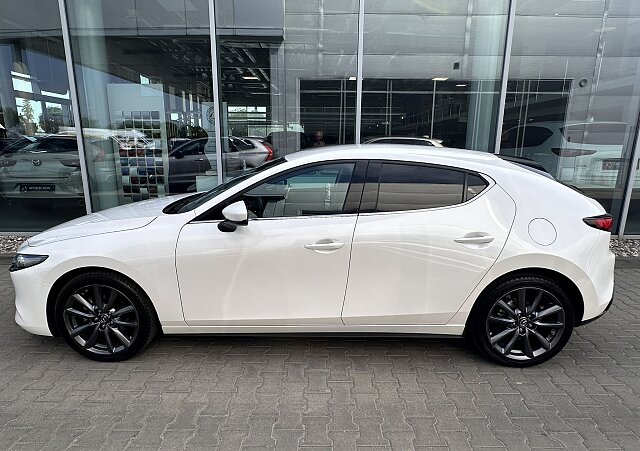 Mazda 3 - Kolor Biały, zdjęcie 4