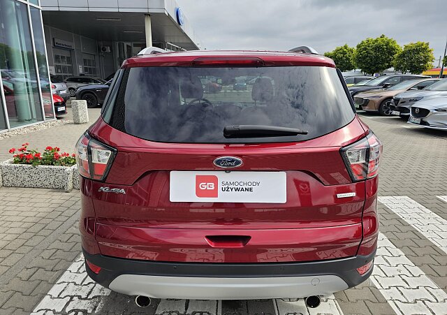 Ford Kuga - Kolor Czerwony, zdjęcie 7
