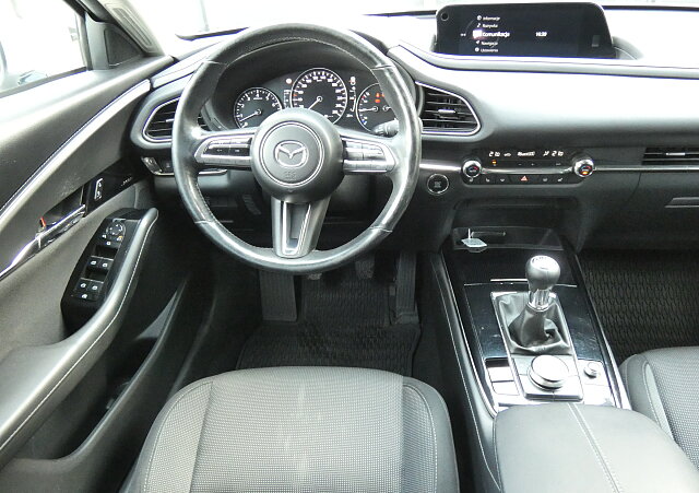 Mazda CX-30 - Kolor Snowflake White Pearl, zdjęcie 17