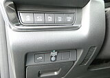 Mazda CX-30 - Kolor Snowflake White Pearl, zdjęcie 12