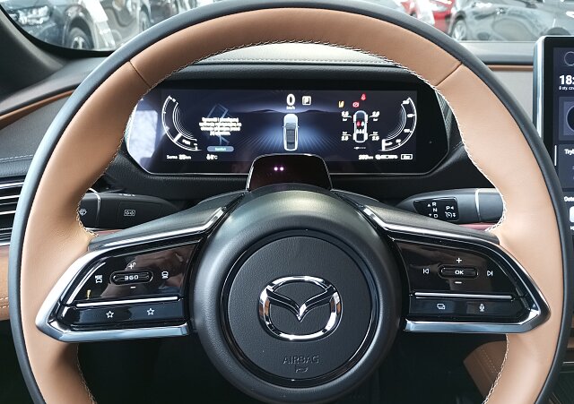 Mazda 6e - Kolor Machine Gray, zdjęcie 4