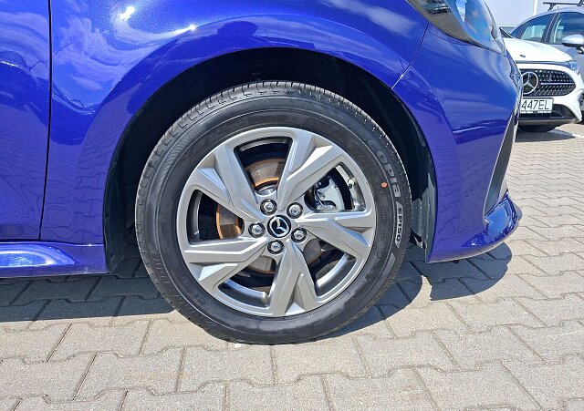 Mazda 2 Hybrid - Kolor Blue Glass, zdjęcie 17