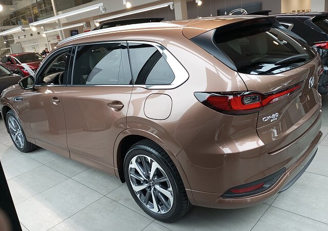 Mazda CX-80 - Kolor Melting Copper, zdjęcie 17