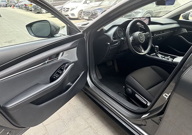Mazda 3 - Kolor Machine Gray, zdjęcie 5