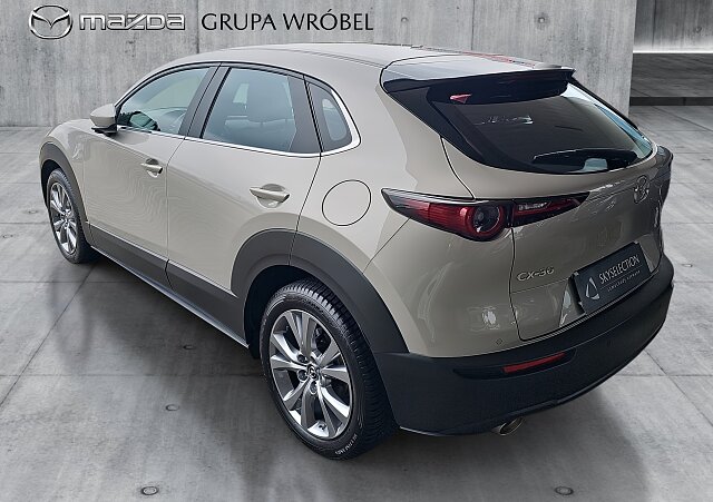 Mazda CX-30 - Kolor Platinum Quartz, zdjęcie 7