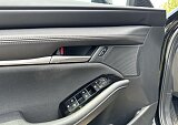 Mazda 3 - Kolor Jet Black, zdjęcie 9