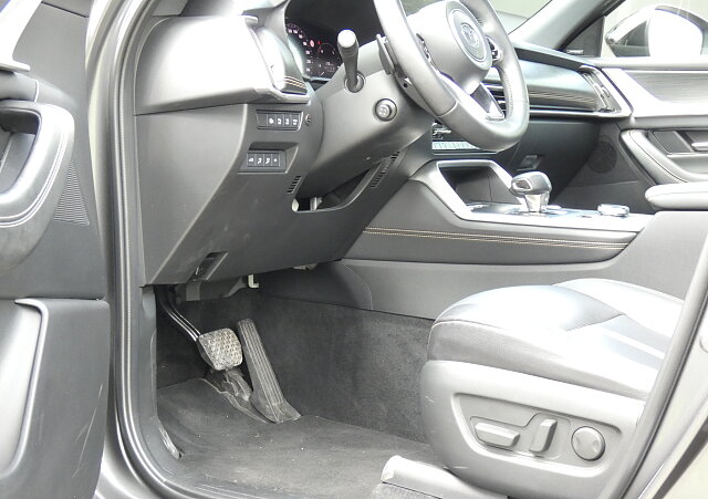Mazda CX-60 - Kolor Machine Gray, zdjęcie 8