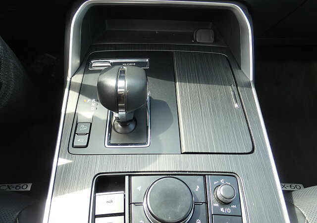 Mazda CX-60 - Kolor Machine Gray, zdjęcie 15