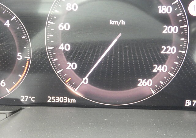 Mazda CX-60 - Kolor Machine Gray, zdjęcie 14