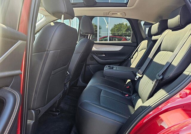 Mazda CX-60 - Kolor Czerwony, zdjęcie 16