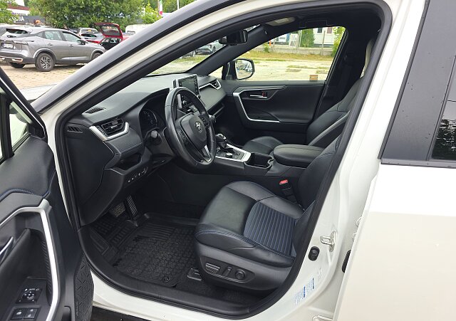 Toyota RAV4 - Kolor Biały, zdjęcie 4