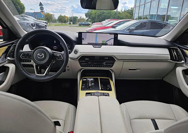 Mazda CX-80 - Kolor Bordowy, zdjęcie 13