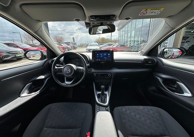 Mazda 2 - Kolor Czarny, zdjęcie 11