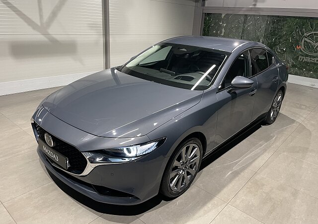 Mazda 3 - Kolor Polymetal Gray, zdjęcie 1