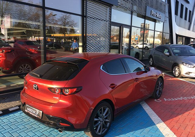 Mazda 3 - Kolor Soul Red Crystal, zdjęcie 5