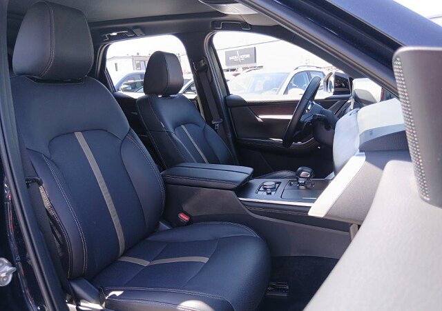 Mazda CX-60 - Kolor Deep Crystal Blue, zdjęcie 23