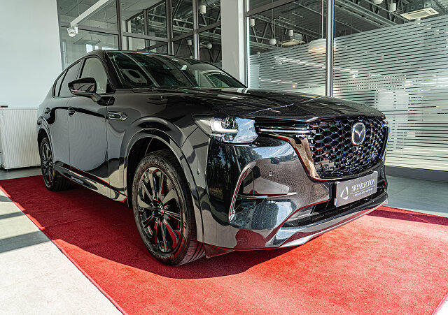 Mazda CX-60 - Kolor Jet Black, zdjęcie 1