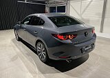 Mazda 3 - Kolor Polymetal Gray, zdjęcie 6