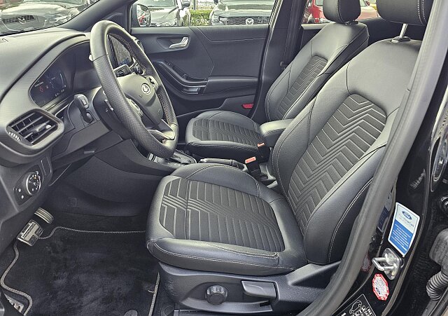 Ford Puma - Kolor Czarny, zdjęcie 20