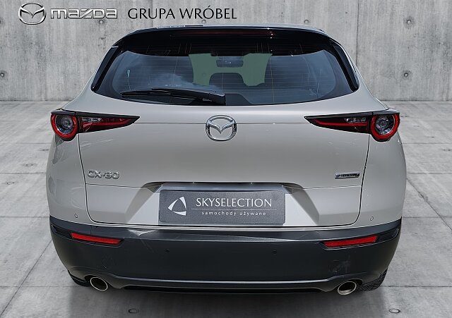 Mazda CX-30 - Kolor Platinum Quartz, zdjęcie 3