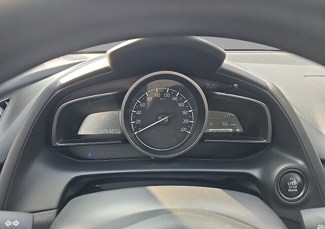 Mazda 2 - Kolor Arctic White, zdjęcie 15
