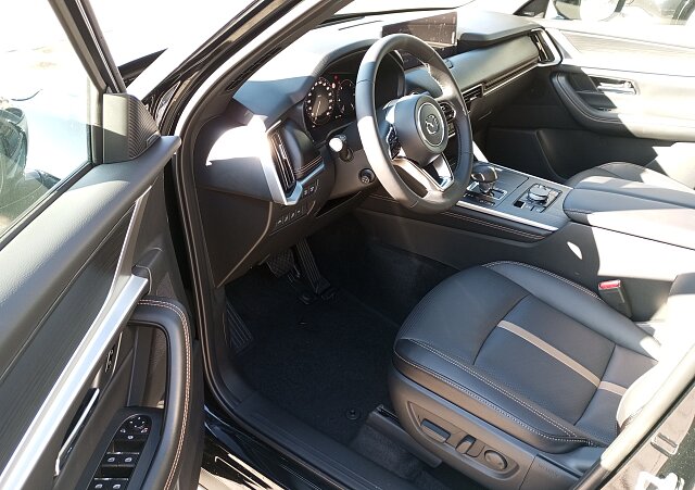 Mazda CX-60 - Kolor Jet Black, zdjęcie 3