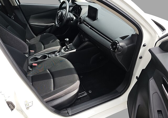 Mazda 2 - Kolor Arctic White, zdjęcie 19