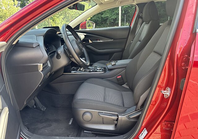 Mazda CX-30 - Kolor Soul Red Crystal, zdjęcie 4