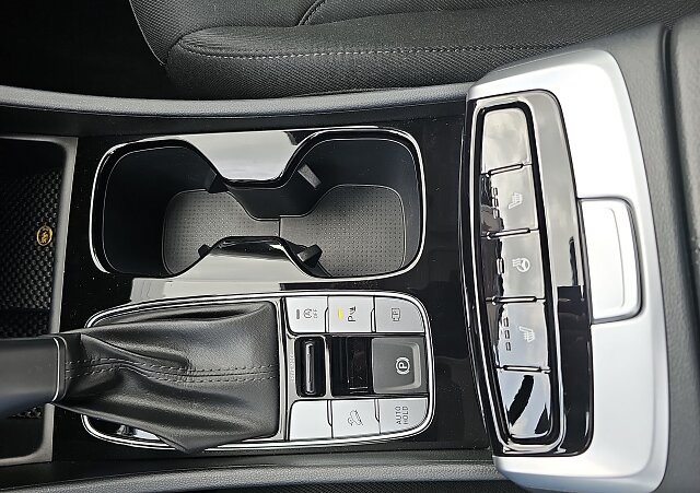 Hyundai Tucson - Kolor Srebrny, zdjęcie 18