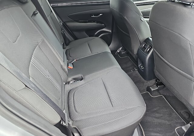 Hyundai Tucson - Kolor Srebrny, zdjęcie 13
