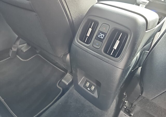 Hyundai Tucson - Kolor Srebrny, zdjęcie 14