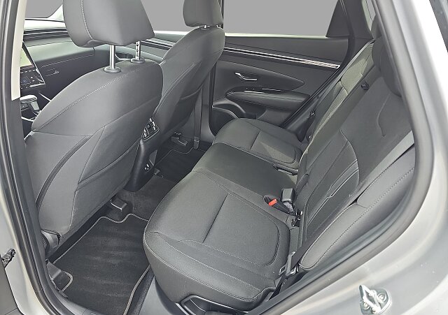 Hyundai Tucson - Kolor Srebrny, zdjęcie 10